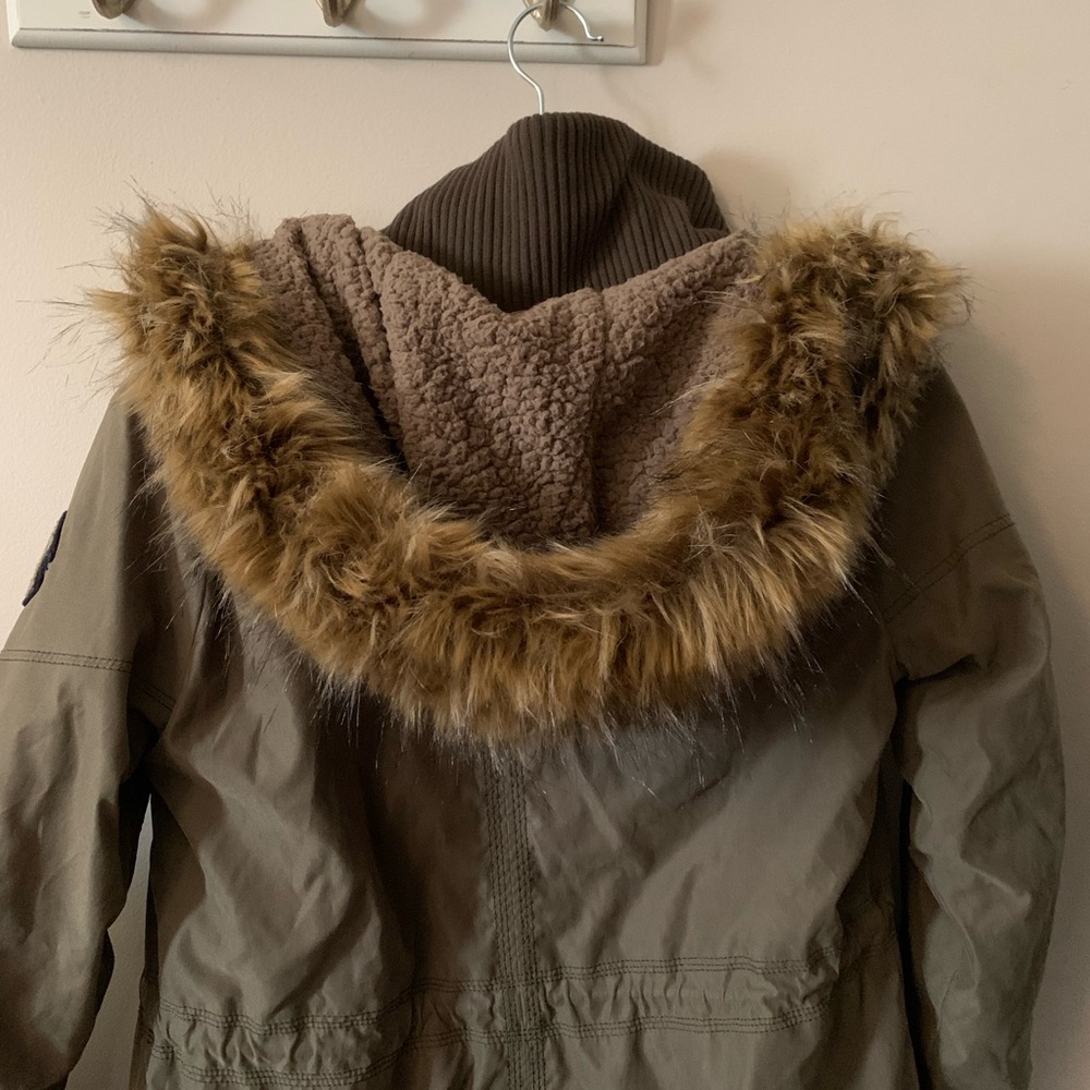 A&F Jacket - Picture 7 of 9